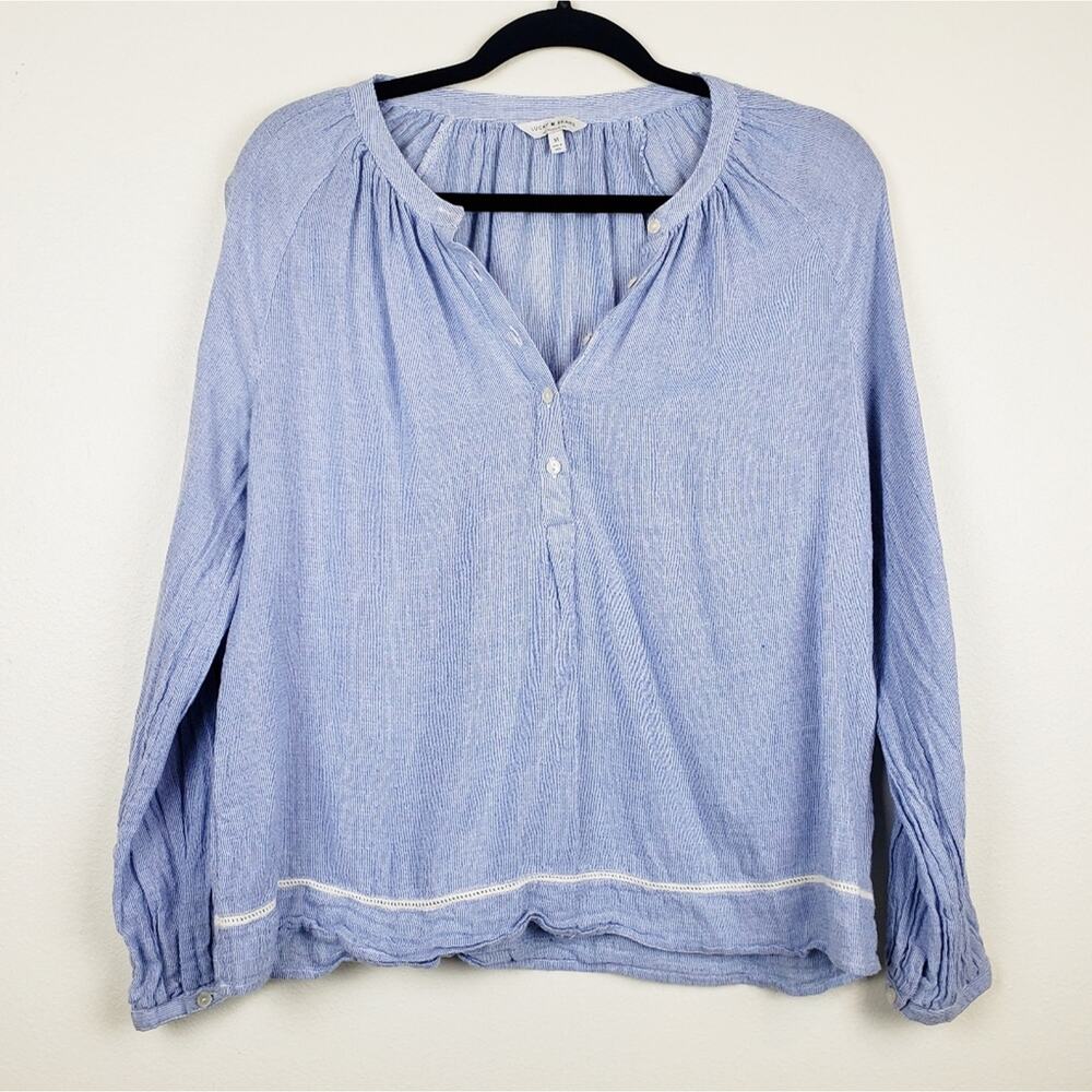 Lucky Brand | Blue/White 3/4 button down, size Meduim